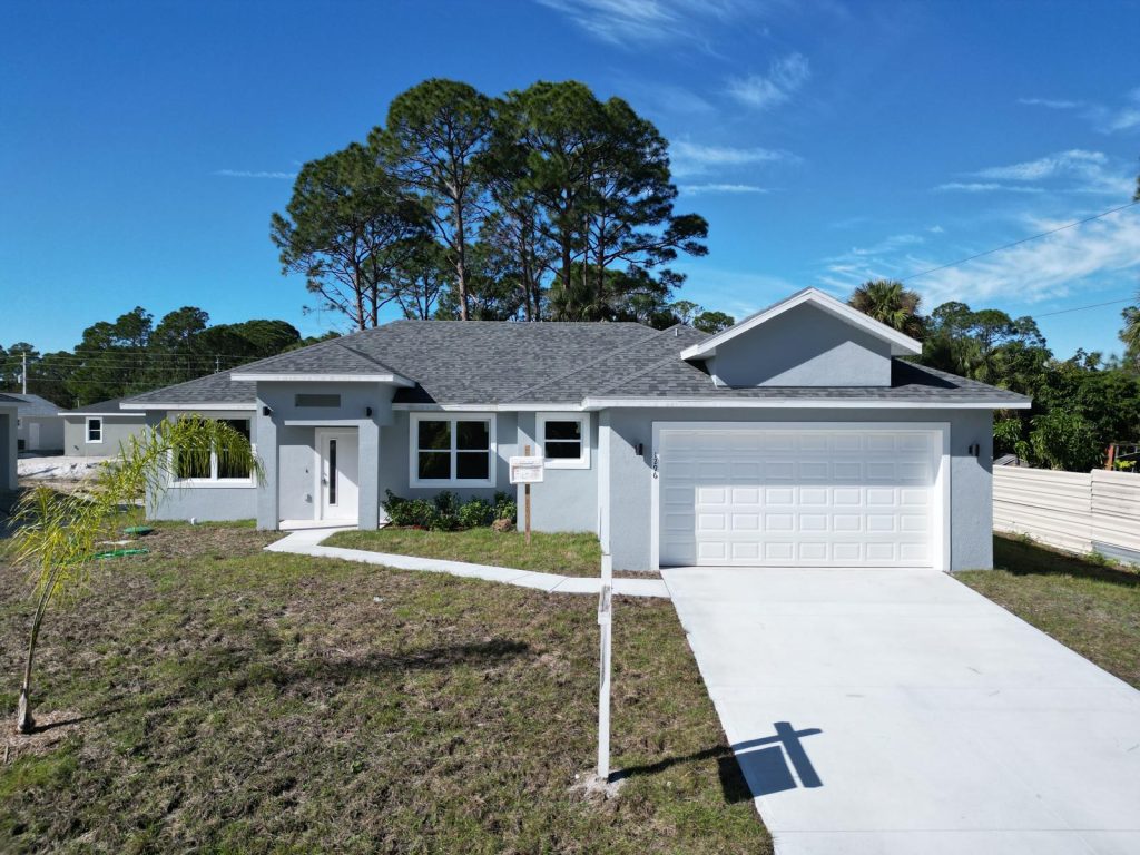 1296 Hastings Rd