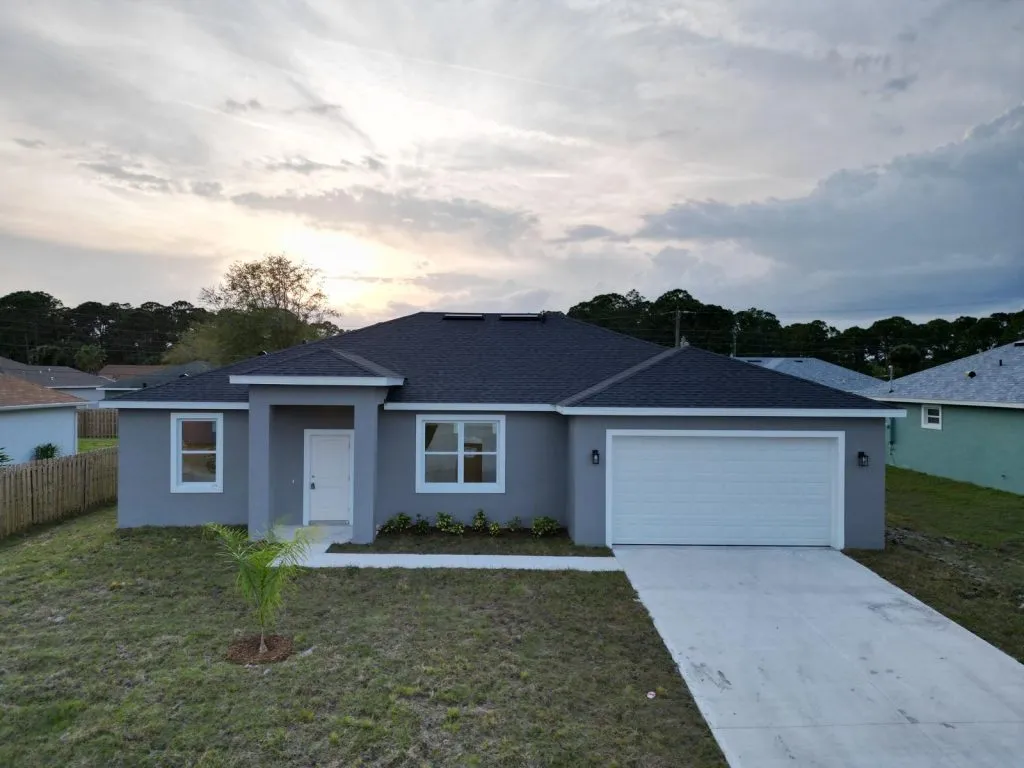 1286 Hastings Rd