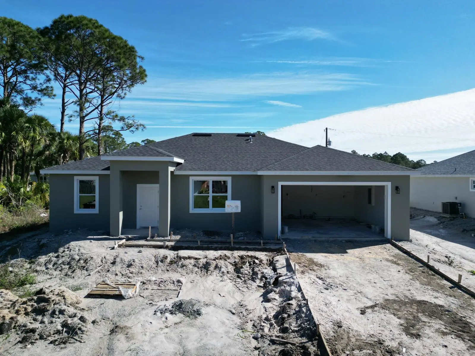 1271 Hathaway Rd