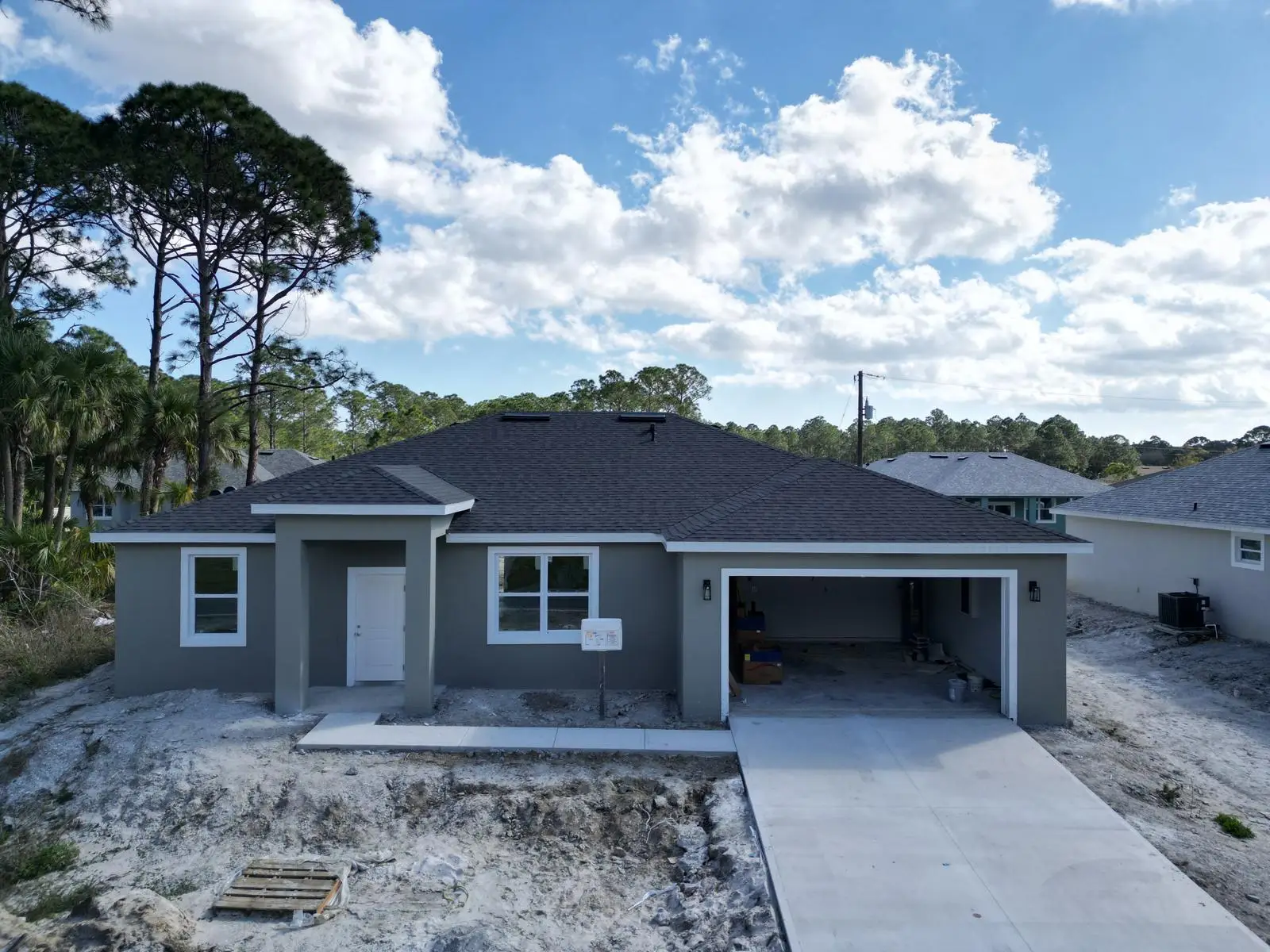 1271 Hathaway Rd